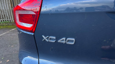 Volvo Xc40 2.0 B4P Inscription Pro 5dr Auto [7 speed] Petrol Estate